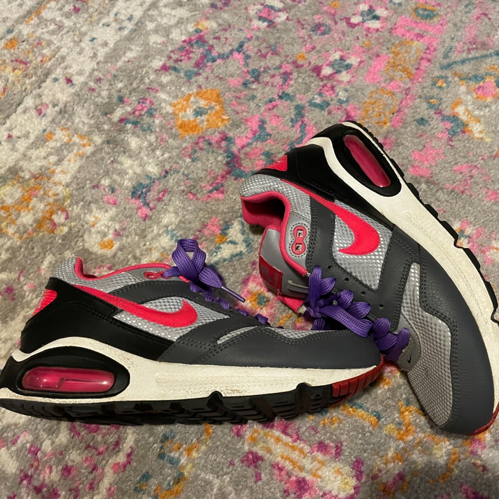 Nike AIR MAX Women’s Shoe Size 7.5